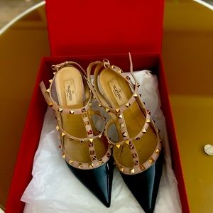 Authentic Valentino Rockstud